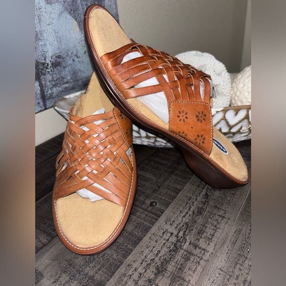 Dr Scholls Women's ADDIE Leather Comfort Sandals * Size 8 - Picture 3 of 8